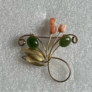 Stunning Genuine Jade, Porcelain flowers , and Metal Estate/Vintage Brooch,